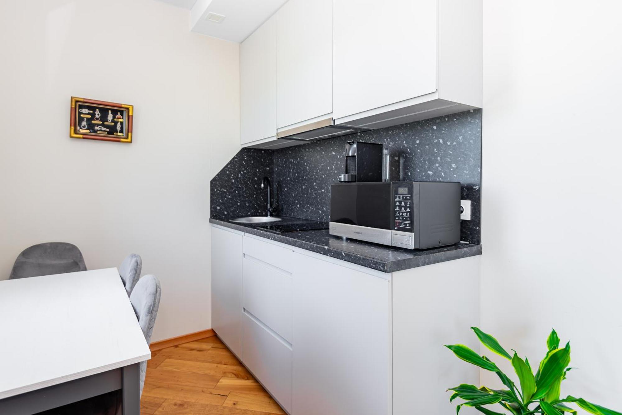 Bangu G. Apartamentai Клайпеда Екстер'єр фото